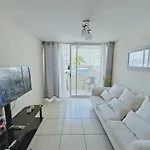 Depto A Pasos De La Playa-Piscina-Parking-Lavadora-Wifi-Camas Premiun-5Pers