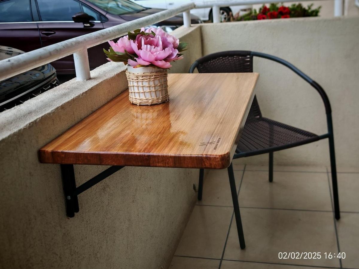 Apartamento Depto A Pasos De La Playa-piscina-parking-lavadora-wifi-camas Premiun-5pers *
