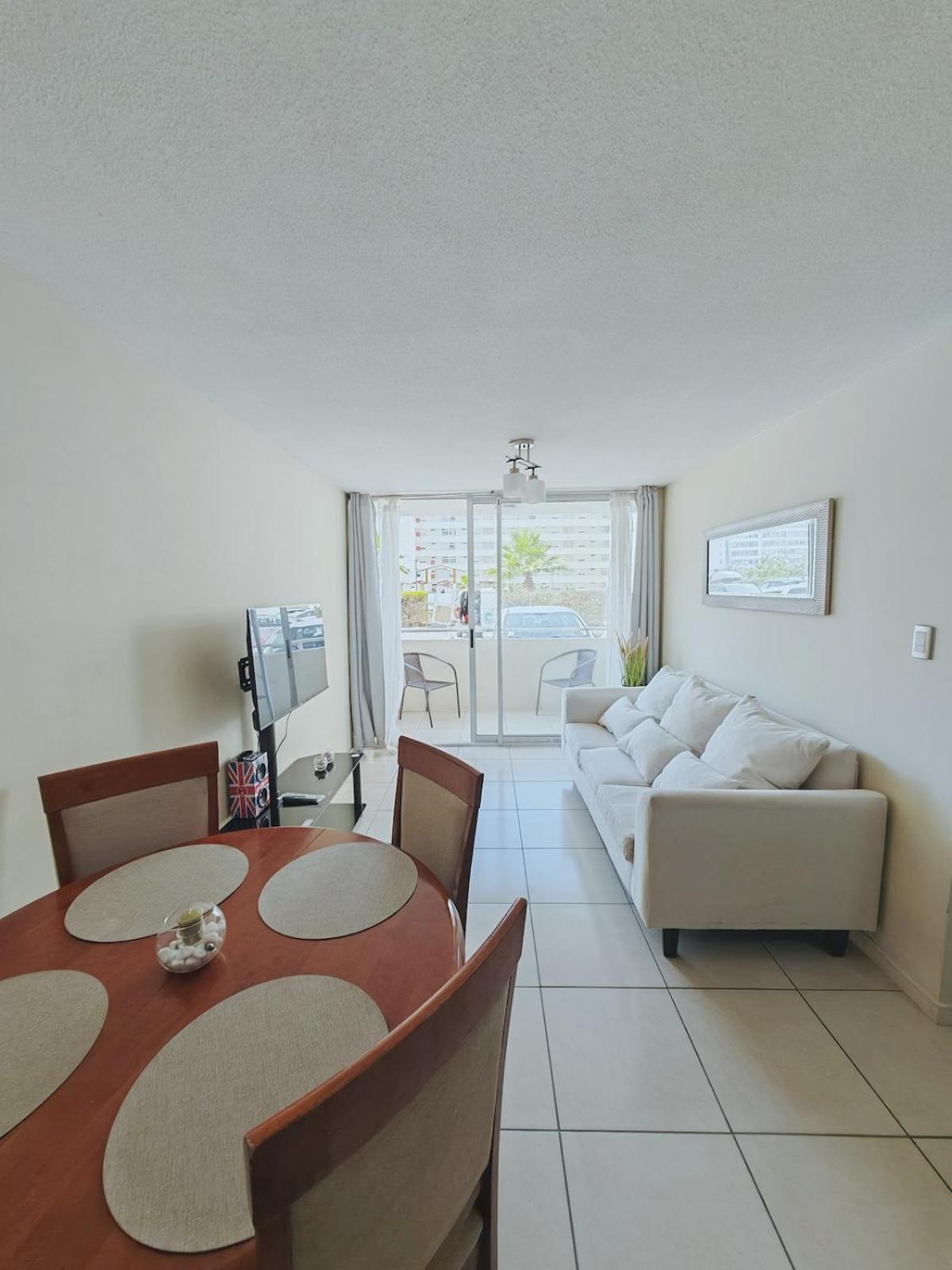 Apartamento Depto A Pasos De La Playa-piscina-parking-lavadora-wifi-camas Premiun-5pers