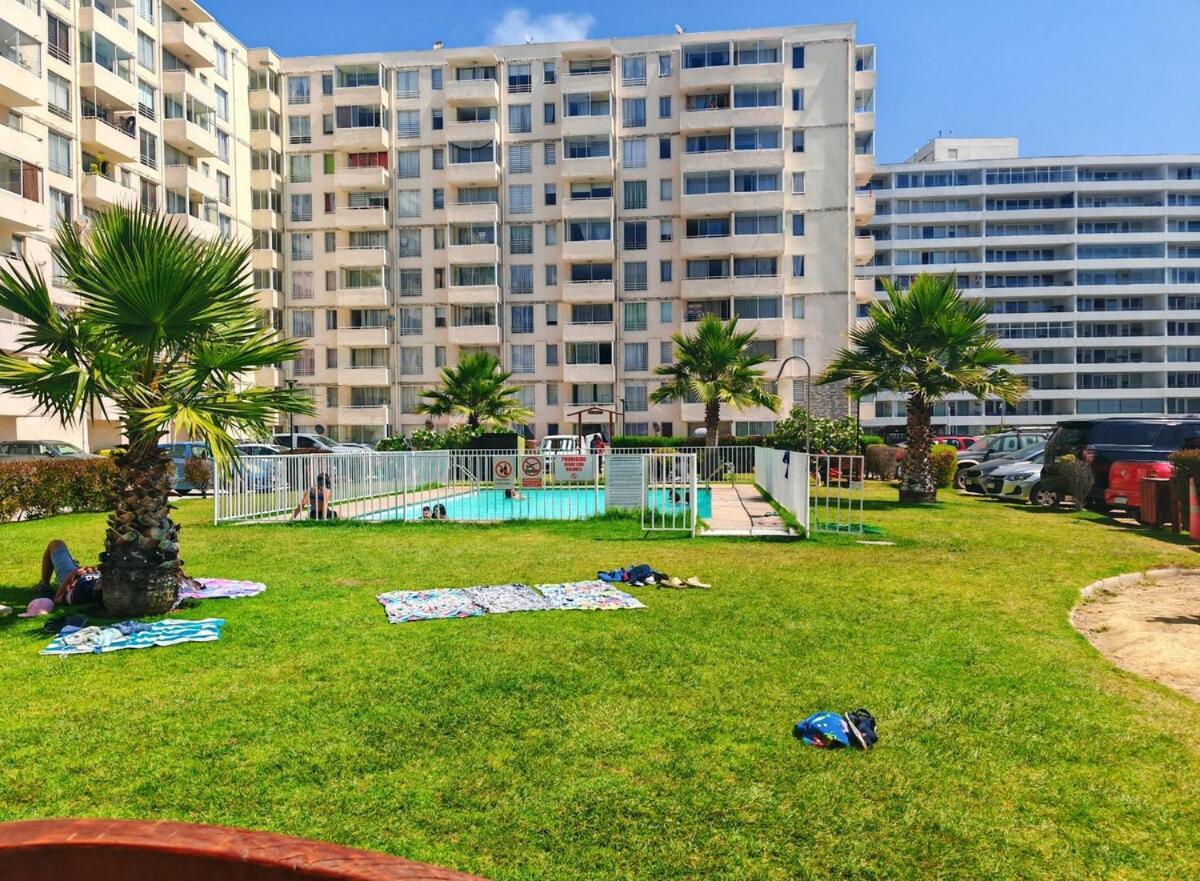 Depto A Pasos De La Playa-piscina-parking-lavadora-wifi-camas Premiun-5pers Apartamento La Serena